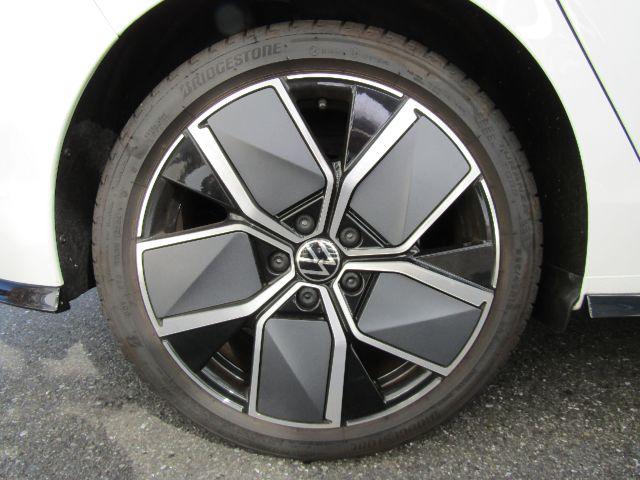 ゴルフ ＴＤＩ　Ｒライン　当店元試乗車　レザーシート　アラウンドビューモニター（33枚目）