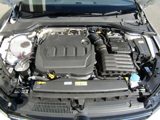 ゴルフ ＴＤＩ　Ｒライン　当店元試乗車　レザーシート　アラウンドビューモニター（35枚目）