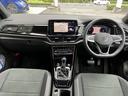 VW 認定中古車☆☆ボディー&エンジンルームのクリーニング室内消臭抗菌コートをおこなっています
