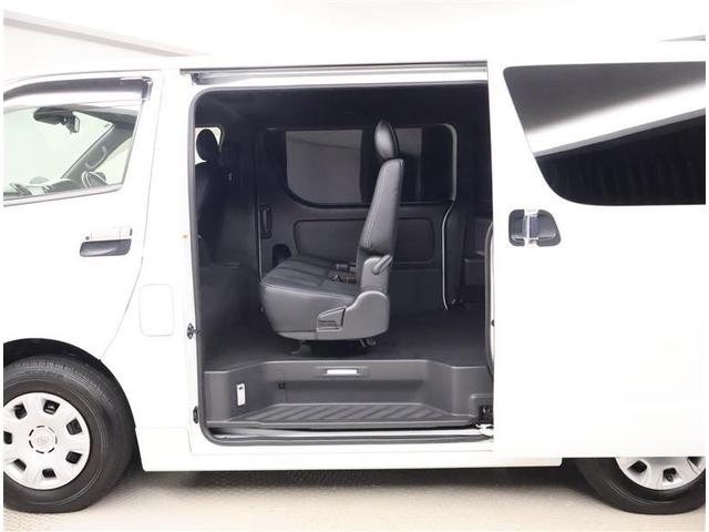 ハイエースバン スーパーGL ダークプライムII 衝突回避システム 運転席助手席エアバック ESC フルフラット スマートエントリー LEDライト エアコン パワーウィンドウ ワンセグテレビ エアバック キーレスエントリー イモビライザー ETC付き(25枚目)