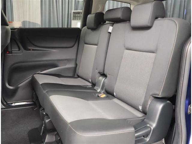 シエンタ G ナビ・TV スマートキープッシュスタート アイドリングS リアカメラ AW 地デジフルセグ 定期点検記録簿 フルオートエアコン パワーウィンド ETC 運転席エアバック パワステ キーフリーシステム(18枚目)