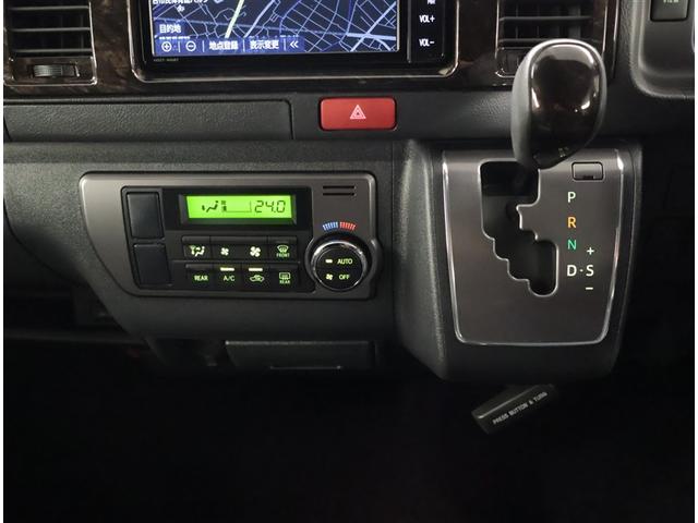 ハイエースバン スーパーＧＬ　ダークプライムＩＩ　ＬＥＤヘットライト　メモリーナビゲーション　地デジ　スマキー　ＡＢＳ　フルフラット　盗難警報装置　運転席エアバッグ　リアクーラー　オートエアコン　パワーウインドウ　記録簿　ＥＳＣ　ＥＴＣ　キーレス（12枚目）