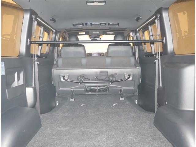 ハイエースバン スーパーＧＬ　ダークプライムＩＩ　ＬＥＤヘットライト　メモリーナビゲーション　地デジ　スマキー　ＡＢＳ　フルフラット　盗難警報装置　運転席エアバッグ　リアクーラー　オートエアコン　パワーウインドウ　記録簿　ＥＳＣ　ＥＴＣ　キーレス（23枚目）