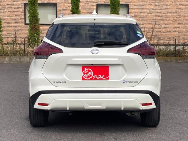 キックス Ｘ　ワンオーナー・純正９インチナビ・地デジ・ＢＴオーディオ・バックモニター・アラウンドビューモニター・Ｓ／Ｆカメラ・プロパイロット・ＥＴＣ・デジタルインナーミラー・スマートキー・半革シート・純正１７ＡＷ（3枚目）