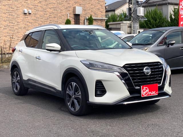 キックス Ｘ　ワンオーナー・純正９インチナビ・地デジ・ＢＴオーディオ・バックモニター・アラウンドビューモニター・Ｓ／Ｆカメラ・プロパイロット・ＥＴＣ・デジタルインナーミラー・スマートキー・半革シート・純正１７ＡＷ（6枚目）