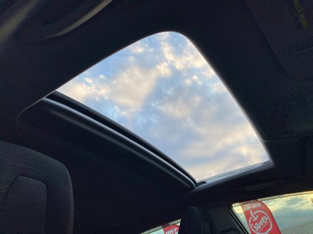 クラウンハイブリッド アスリートＳ　ワンオーナー・サンルーフ・純正ＨＤＤナビ・地デジ・ＢＴオーディオ・バックモニター・ビルトインＥＴＣ・パワーシート・スマートキー・純正ＯＰ１８ＡＷ・クルコン・ディスチャージドランプ（12枚目）