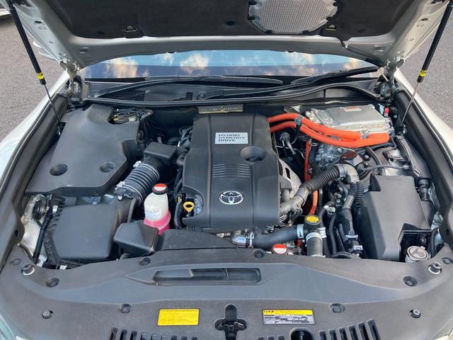 クラウンハイブリッド アスリートＳ　ワンオーナー・サンルーフ・純正ＨＤＤナビ・地デジ・ＢＴオーディオ・バックモニター・ビルトインＥＴＣ・パワーシート・スマートキー・純正ＯＰ１８ＡＷ・クルコン・ディスチャージドランプ（17枚目）