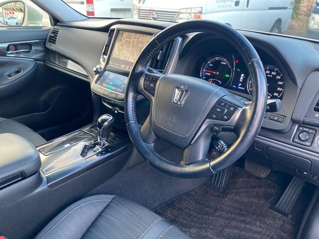 クラウンハイブリッド アスリートＳ　ワンオーナー・サンルーフ・純正ＨＤＤナビ・地デジ・ＢＴオーディオ・バックモニター・ビルトインＥＴＣ・パワーシート・スマートキー・純正ＯＰ１８ＡＷ・クルコン・ディスチャージドランプ（21枚目）