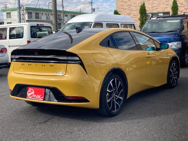 プリウス Z ワンオーナー・12.3インチディスプレイオーディオ・地デジ・BTオーディオ・マルチビューM・パノラマルーフ・純正デジタルインナーミラー・ビルトインETC・パワーシート・パワーバックドア・19インチAW(8枚目)
