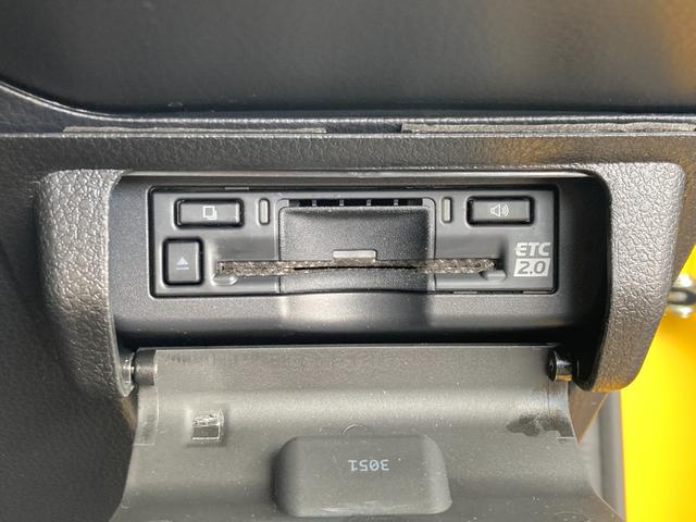 プリウス Z ワンオーナー・12.3インチディスプレイオーディオ・地デジ・BTオーディオ・マルチビューM・パノラマルーフ・純正デジタルインナーミラー・ビルトインETC・パワーシート・パワーバックドア・19インチAW(34枚目)