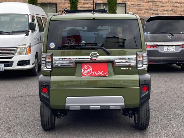 タフト Ｇターボ　クロムベンチャー　ワンオーナー・純正ＳＤナビ・地デジ・ＢＴオーディオ・バックモニター・全方位モニター・スマートキー・ガラスルーフ・ＥＴＣ・純正ドラレコ・純正１５ＡＷ・ルーフレール・シートヒーター（3枚目）