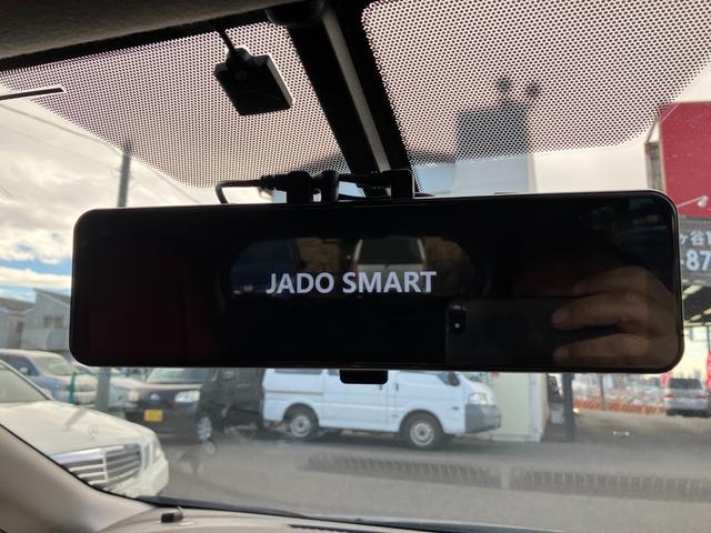 ノート ニスモ　Ｓ　ワンオーナー　走行２万５千キロ台　５速マニュアル　前左右純正レカロシート　オーテックマフラー　ＬＥＤヘッド　アルパインＳＤナビ・７００Ｗ　フルセグ　Ｂガイドモニター　前後ドライブレコーダー　ＥＴＣ（18枚目）