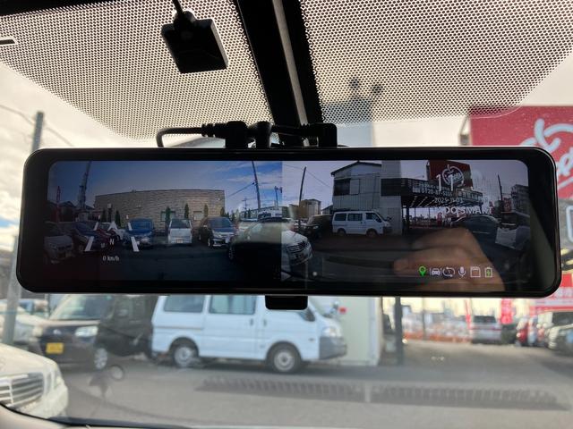 ノート ニスモ　Ｓ　ワンオーナー　走行２万５千キロ台　５速マニュアル　前左右純正レカロシート　オーテックマフラー　ＬＥＤヘッド　アルパインＳＤナビ・７００Ｗ　フルセグ　Ｂガイドモニター　前後ドライブレコーダー　ＥＴＣ（19枚目）