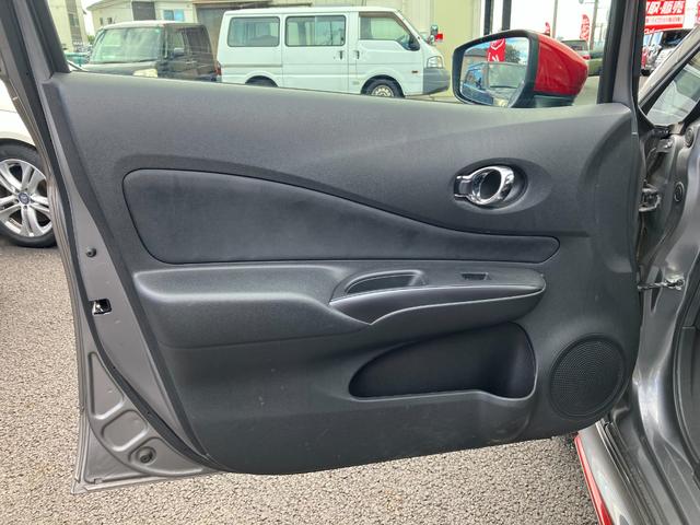 ノート ニスモ　Ｓ　ワンオーナー　走行２万５千キロ台　５速マニュアル　前左右純正レカロシート　オーテックマフラー　ＬＥＤヘッド　アルパインＳＤナビ・７００Ｗ　フルセグ　Ｂガイドモニター　前後ドライブレコーダー　ＥＴＣ（29枚目）