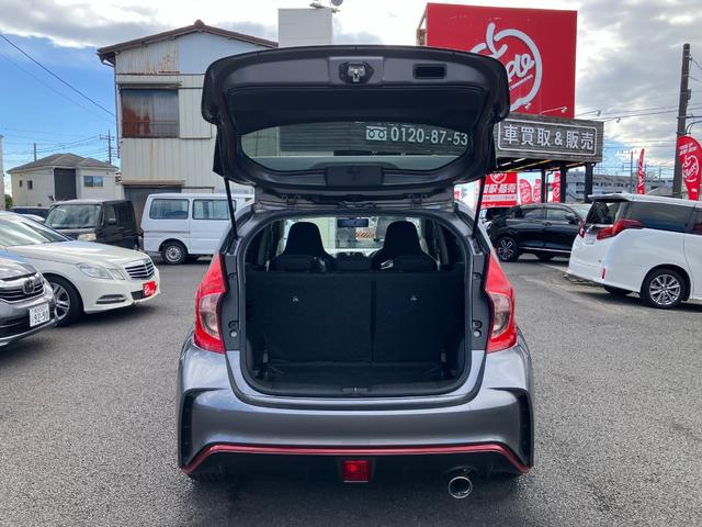 ノート ニスモ　Ｓ　ワンオーナー　走行２万５千キロ台　５速マニュアル　前左右純正レカロシート　オーテックマフラー　ＬＥＤヘッド　アルパインＳＤナビ・７００Ｗ　フルセグ　Ｂガイドモニター　前後ドライブレコーダー　ＥＴＣ（33枚目）