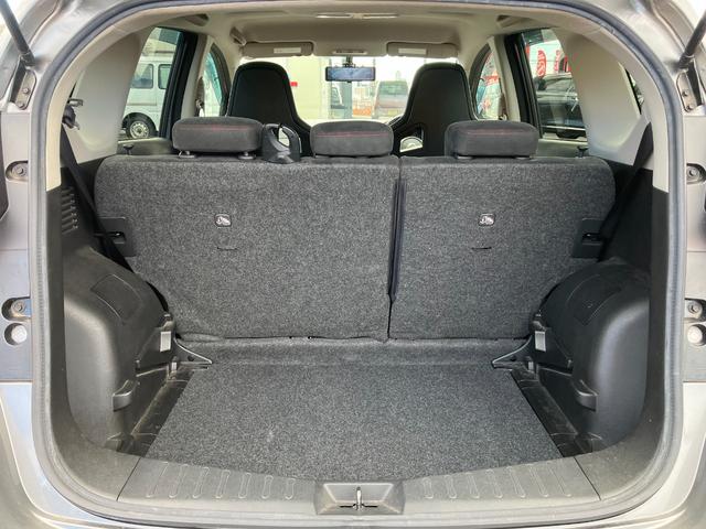 ノート ニスモ　Ｓ　ワンオーナー　走行２万５千キロ台　５速マニュアル　前左右純正レカロシート　オーテックマフラー　ＬＥＤヘッド　アルパインＳＤナビ・７００Ｗ　フルセグ　Ｂガイドモニター　前後ドライブレコーダー　ＥＴＣ（35枚目）