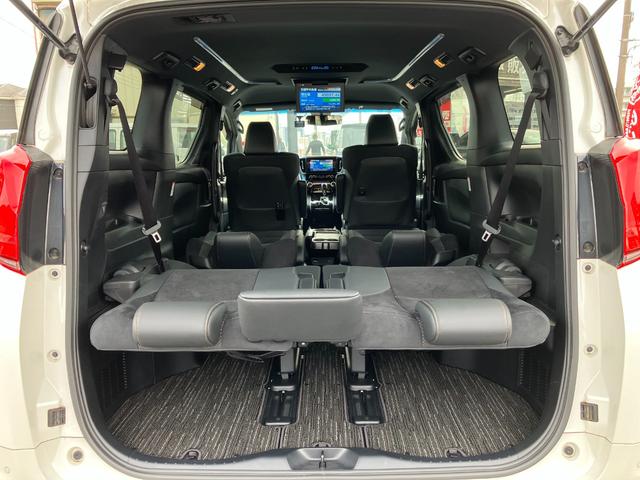 アルファード 2.5S タイプゴールド セーフティセンス 両側パワスラ パワーバックドア 三眼LEDヘッドライト 純正ナビ フルセグ Bガイドモニター 後席フリップダウンモニター ナビ連動ビルトインETC 2列目左右オットマン 純正18AW(24枚目)