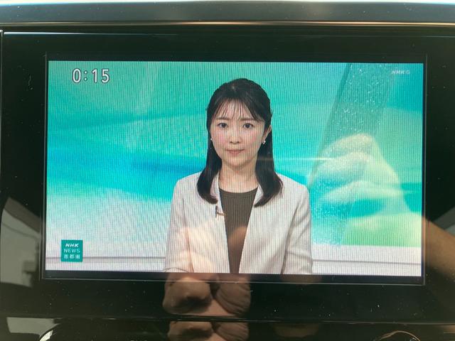 アルファード 2.5S タイプゴールド セーフティセンス 両側パワスラ パワーバックドア 三眼LEDヘッドライト 純正ナビ フルセグ Bガイドモニター 後席フリップダウンモニター ナビ連動ビルトインETC 2列目左右オットマン 純正18AW(30枚目)