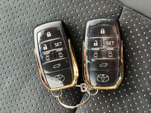 アルファード 2.5S タイプゴールド セーフティセンス 両側パワスラ パワーバックドア 三眼LEDヘッドライト 純正ナビ フルセグ Bガイドモニター 後席フリップダウンモニター ナビ連動ビルトインETC 2列目左右オットマン 純正18AW(40枚目)