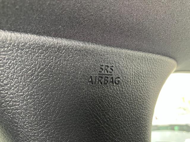 アルファード 2.5S タイプゴールド セーフティセンス 両側パワスラ パワーバックドア 三眼LEDヘッドライト 純正ナビ フルセグ Bガイドモニター 後席フリップダウンモニター ナビ連動ビルトインETC 2列目左右オットマン 純正18AW(45枚目)