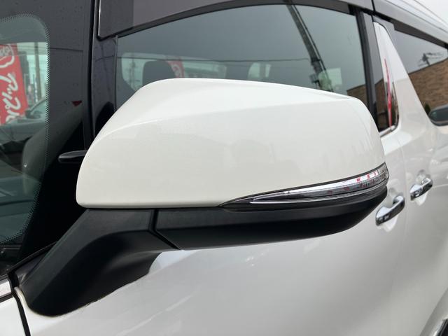 アルファード 2.5S タイプゴールド セーフティセンス 両側パワスラ パワーバックドア 三眼LEDヘッドライト 純正ナビ フルセグ Bガイドモニター 後席フリップダウンモニター ナビ連動ビルトインETC 2列目左右オットマン 純正18AW(47枚目)