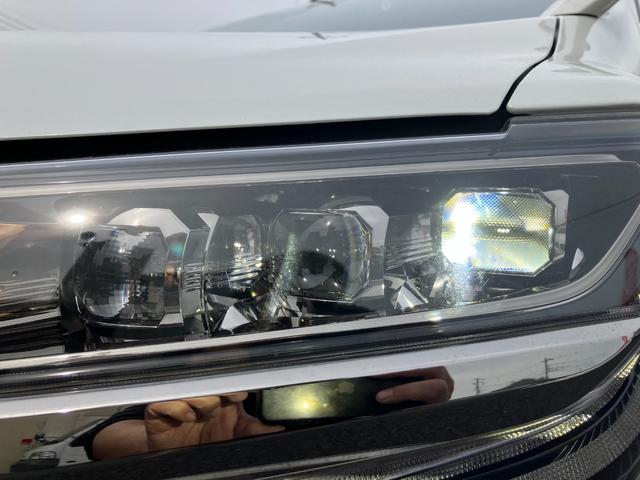 アルファード 2.5S タイプゴールド セーフティセンス 両側パワスラ パワーバックドア 三眼LEDヘッドライト 純正ナビ フルセグ Bガイドモニター 後席フリップダウンモニター ナビ連動ビルトインETC 2列目左右オットマン 純正18AW(51枚目)