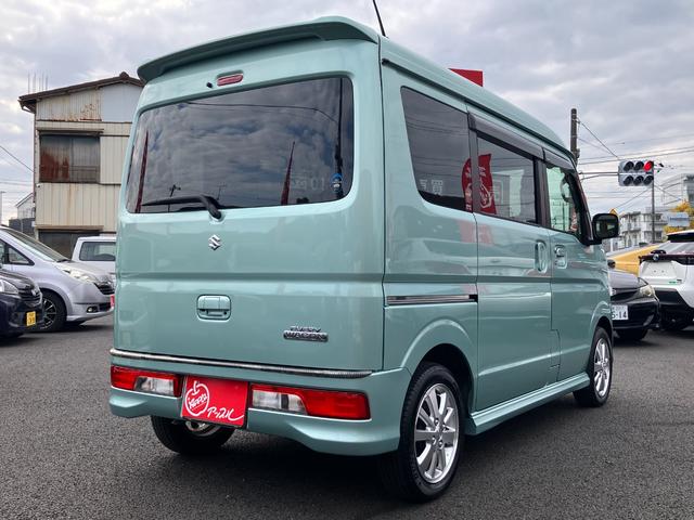 エブリイワゴン ＰＺターボスペシャル　ハイルーフ　両側パワスラ　純正ナビ　フルセグ　Ｂガイドモニター　ＥＴＣ　オートステップ　ＨＩＤライト　セーフティサポート　リヤベッドキット　オートライト　オート電格ウインカーミラー　プッシュスタート（2枚目）