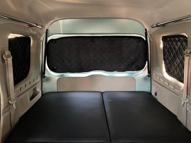 エブリイワゴン ＰＺターボスペシャル　ハイルーフ　両側パワスラ　純正ナビ　フルセグ　Ｂガイドモニター　ＥＴＣ　オートステップ　ＨＩＤライト　セーフティサポート　リヤベッドキット　オートライト　オート電格ウインカーミラー　プッシュスタート（16枚目）