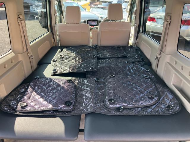 エブリイワゴン ＰＺターボスペシャル　ハイルーフ　両側パワスラ　純正ナビ　フルセグ　Ｂガイドモニター　ＥＴＣ　オートステップ　ＨＩＤライト　セーフティサポート　リヤベッドキット　オートライト　オート電格ウインカーミラー　プッシュスタート（17枚目）