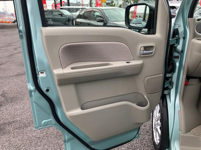 エブリイワゴン ＰＺターボスペシャル　ハイルーフ　両側パワスラ　純正ナビ　フルセグ　Ｂガイドモニター　ＥＴＣ　オートステップ　ＨＩＤライト　セーフティサポート　リヤベッドキット　オートライト　オート電格ウインカーミラー　プッシュスタート（43枚目）