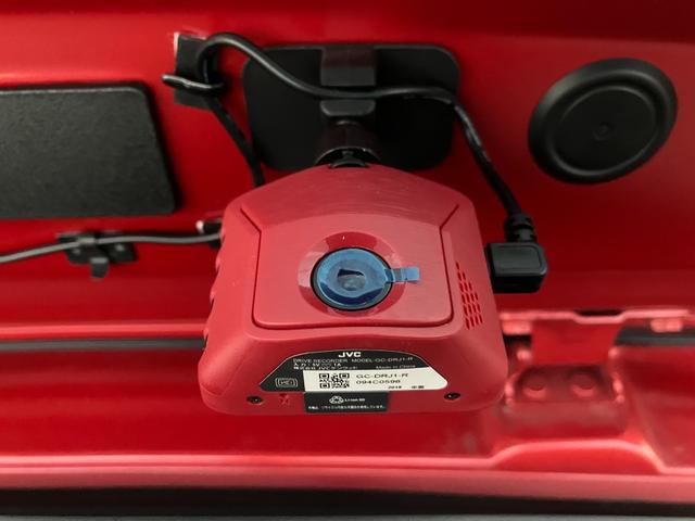 ＧＲヤリス ＲＺ　ハイパフォーマンス　ファースト　エディション　走行８５００キロ台　モリゾーサイン入りフロントガラス　マーブル柄カーボンルーフ　クスコＦタワーバー　ＨＫＳ左右出しマフラー　セーフティセンス　ＬＥＤヘッド　純正ナビ　バックカメラ　前後ドラレコ　ＥＴＣ（23枚目）