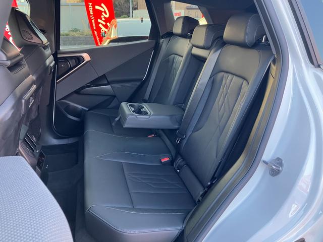 提携認証工場で納車前に１２ヶ月点検をさせていただきます。気になる点がございましたらお気軽にお申し付け下さい。詳しくはスタッフまで⇒０１２０−８７−５３３５