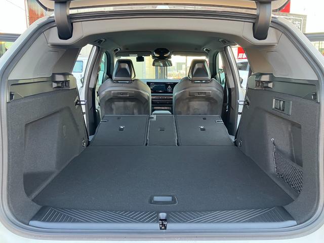 新しく入庫しました。買い取り専門店ならではの直販価格でお求めいただけます。詳しくはスタッフまで⇒０１２０−８７−５３３５