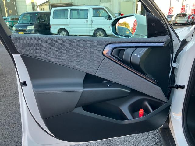 提携認証工場で納車前に１２ヶ月点検をさせていただきます。気になる点がございましたらお気軽にお申し付け下さい。詳しくはスタッフまで⇒０１２０−８７−５３３５