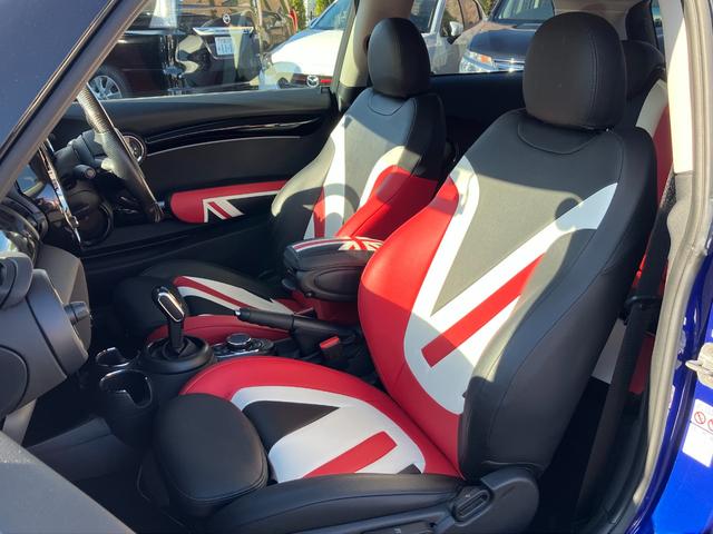 オートローンもご利用いただけます。事前審査は３０分くらいお時間をいただければできます。詳しくはスタッフまで⇒０１２０−８７−５３３５