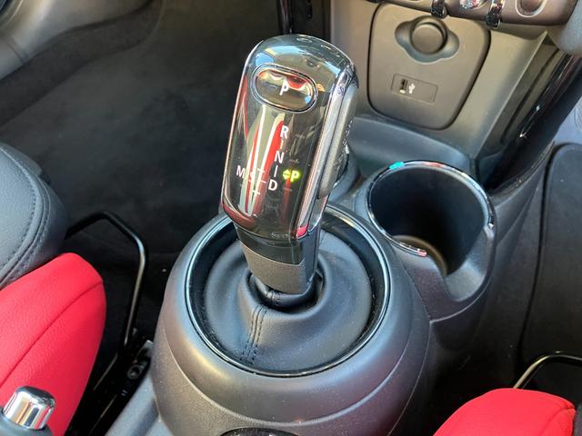 オートローンもご利用いただけます。事前審査は３０分くらいお時間をいただければできます。詳しくはスタッフまで⇒０１２０−８７−５３３５