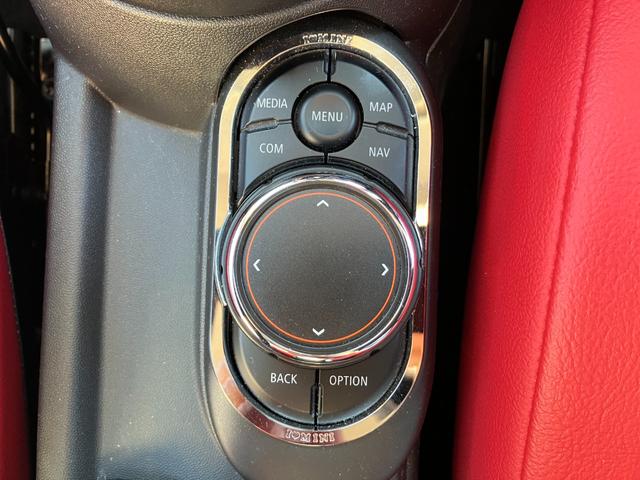 提携認証工場で納車前に１２ヶ月点検をさせていただきます。気になる点がございましたらお気軽にお申し付け下さい。詳しくはスタッフまで⇒０１２０−８７−５３３５