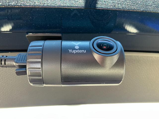 提携認証工場で納車前に１２ヶ月点検をさせていただきます。気になる点がございましたらお気軽にお申し付け下さい。詳しくはスタッフまで⇒０１２０−８７−５３３５