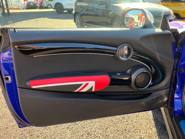 電車でご来店の場合、最寄り駅は埼玉高速鉄道埼玉スタジアム線の新井宿駅です。徒歩５分くらいではありますがご連絡いただければ駅までお迎えにあがります。詳しくはスタッフまで⇒０１２０−８７−５３３５