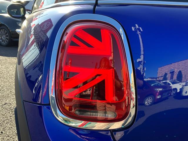 オートローンもご利用いただけます。事前審査は３０分くらいお時間をいただければできます。詳しくはスタッフまで⇒０１２０−８７−５３３５