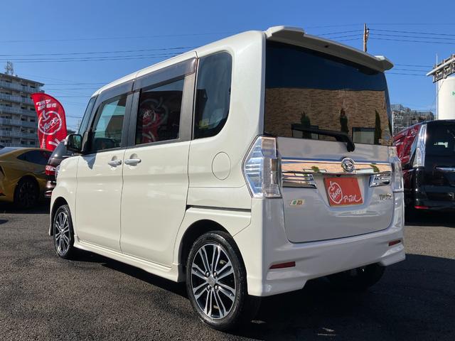 タント カスタムＲＳ　走行３６０００キロ台　両側パワスラ　純正ＳＤナビ・ＮＳＺＰ－Ｗ６５ＤＥ　純正フリップダウンモニター　フルセグ　Ｂガイドモニター　革巻きハンドル　エコアイドル　サイドＳＲＳ　オート電格ウインカーミラー（2枚目）
