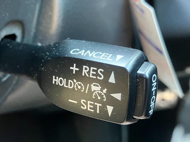 Ｃ－ＨＲ Ｓ　ＧＲスポーツ　ワンオーナー　純正ナビ　フルセグ　パノラミックビューモニター　ＬＥＤヘッドライト＆フォグ　ハーフレザーシート　セーフティセンス　ナビ連動ビルトインＥＴＣ２．０　前左右シートヒーター　革巻きステアリング（36枚目）