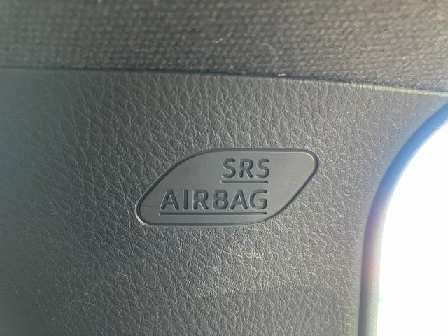 Ｃ－ＨＲ Ｓ　ＧＲスポーツ　ワンオーナー　純正ナビ　フルセグ　パノラミックビューモニター　ＬＥＤヘッドライト＆フォグ　ハーフレザーシート　セーフティセンス　ナビ連動ビルトインＥＴＣ２．０　前左右シートヒーター　革巻きステアリング（45枚目）