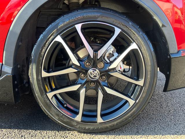 Ｃ－ＨＲ Ｓ　ＧＲスポーツ　ワンオーナー　純正ナビ　フルセグ　パノラミックビューモニター　ＬＥＤヘッドライト＆フォグ　ハーフレザーシート　セーフティセンス　ナビ連動ビルトインＥＴＣ２．０　前左右シートヒーター　革巻きステアリング（58枚目）