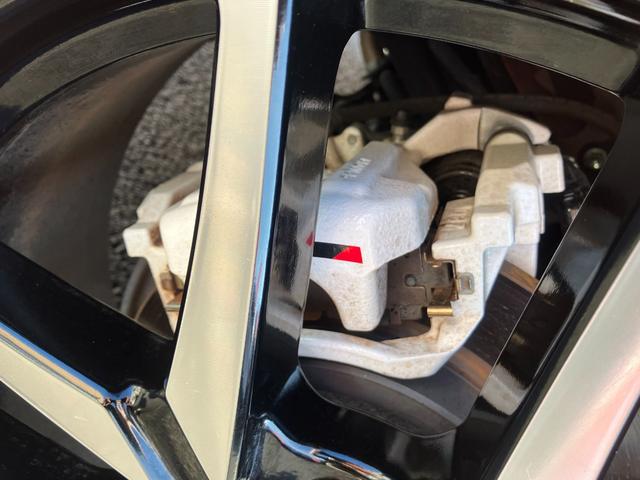 Ｃ－ＨＲ Ｓ　ＧＲスポーツ　ワンオーナー　純正ナビ　フルセグ　パノラミックビューモニター　ＬＥＤヘッドライト＆フォグ　ハーフレザーシート　セーフティセンス　ナビ連動ビルトインＥＴＣ２．０　前左右シートヒーター　革巻きステアリング（66枚目）