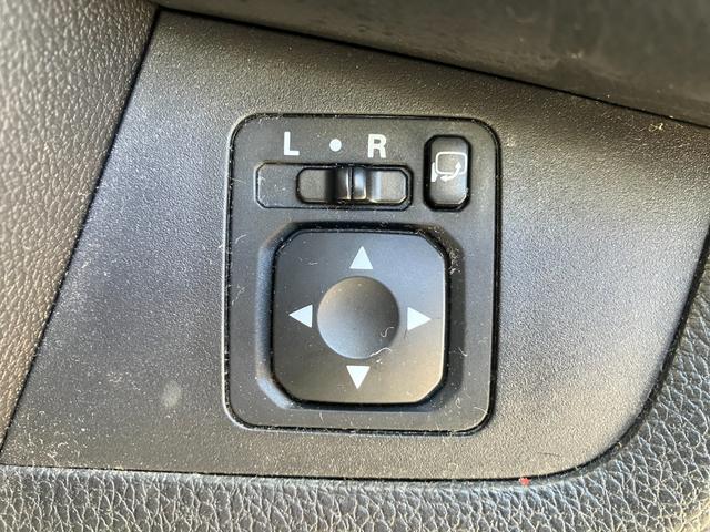 デイズルークス ハイウェイスター　Ｇターボ　走行５４０００キロ台　ワンオーナー　両側パワスラ　エマージェンシーブレーキ　純正ＳＤナビ　フルセグ　アラウンドビューモニター　ナビ連動ドライブレコーダー＆ＥＴＣ　アイドリングストップ　革巻きハンドル（32枚目）