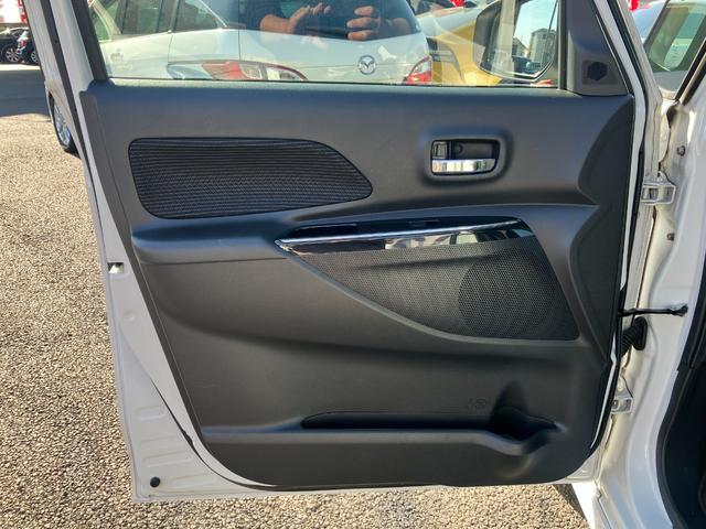 デイズルークス ハイウェイスター　Ｇターボ　走行５４０００キロ台　ワンオーナー　両側パワスラ　エマージェンシーブレーキ　純正ＳＤナビ　フルセグ　アラウンドビューモニター　ナビ連動ドライブレコーダー＆ＥＴＣ　アイドリングストップ　革巻きハンドル（41枚目）