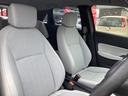 内装はルームクリーニング済みです。納車前にはもう一度綺麗にいたします。気になる点がございましたらお気軽にお申し付け下さい。