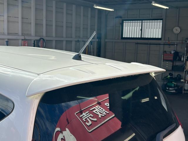 ノート ｅ－パワー　Ｘ　純正ＳＤナビ　バックモニター　フルセグＴＶ　ＢＴオーディオ　ＤＶＤビデオ再生　ＥＴＣ　インテリジェントキー２つ　純正エアロ（38枚目）