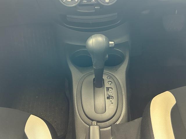 ノート X 社外SDナビ バックカメラ ワンセグTV BTオーディオ ETC 前後ドライブレコーダー オートライト インテリジェントキー2つ(11枚目)